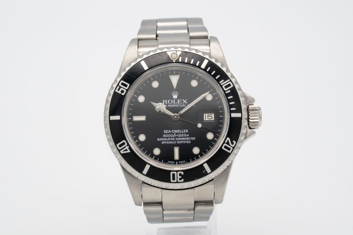 Rolex Sea-Dweller 16660 Triple Six Stahl Automatik 40mm Papers