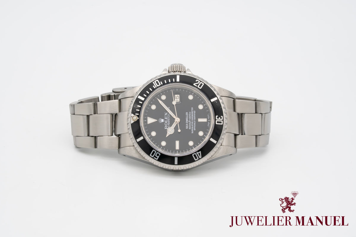 Rolex Sea-Dweller 16660 Triple Six Stahl Automatik 40mm Papers