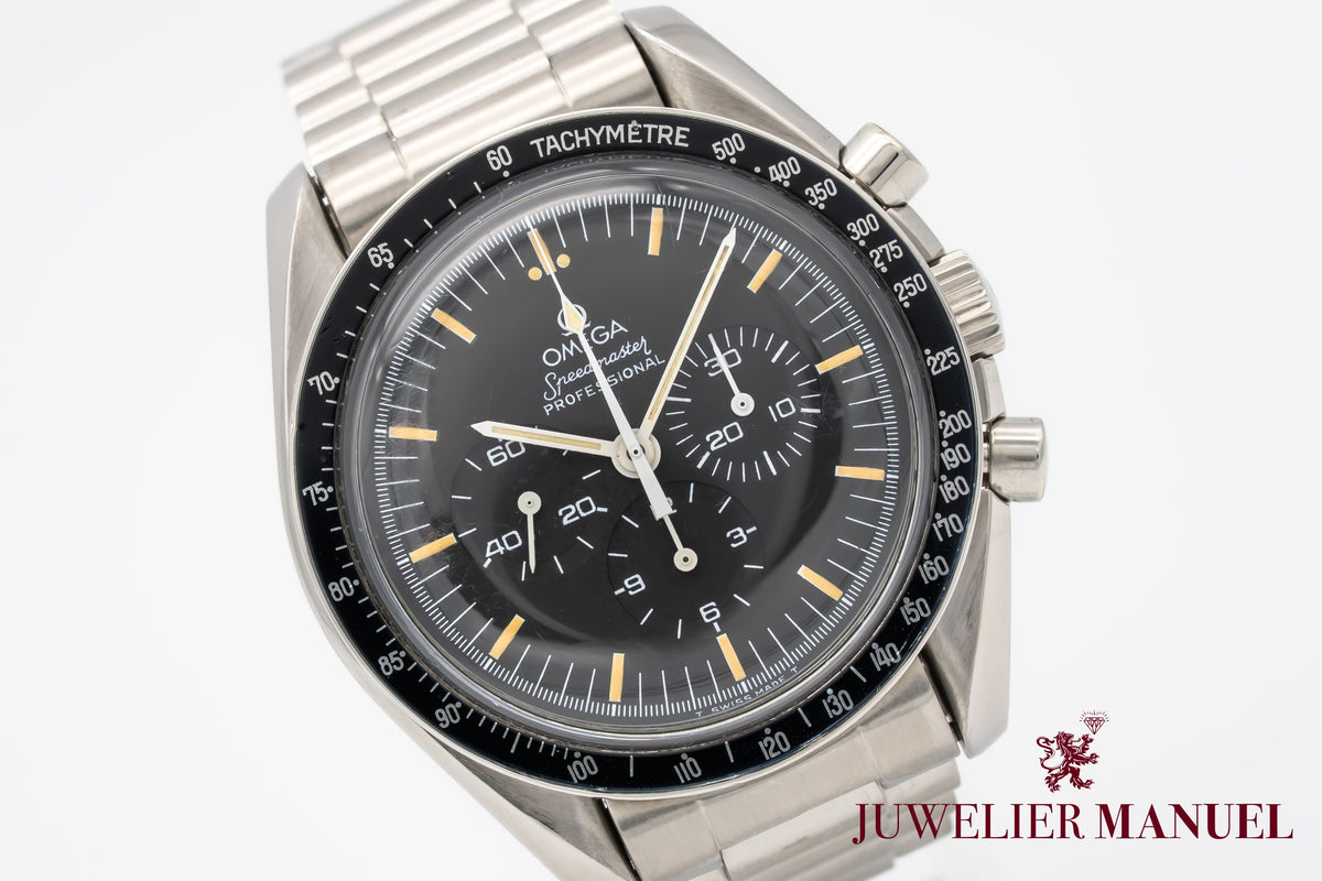 Omega Speedmaster Professional Moonwatch Rare Long S and R Stainless Steel Manual Winding 42mm