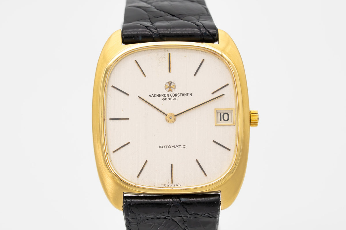 Vacheron Constantin Classic 2045 Ultra Thin 18K Gold Cushion Case Automatic Gelbgold 750