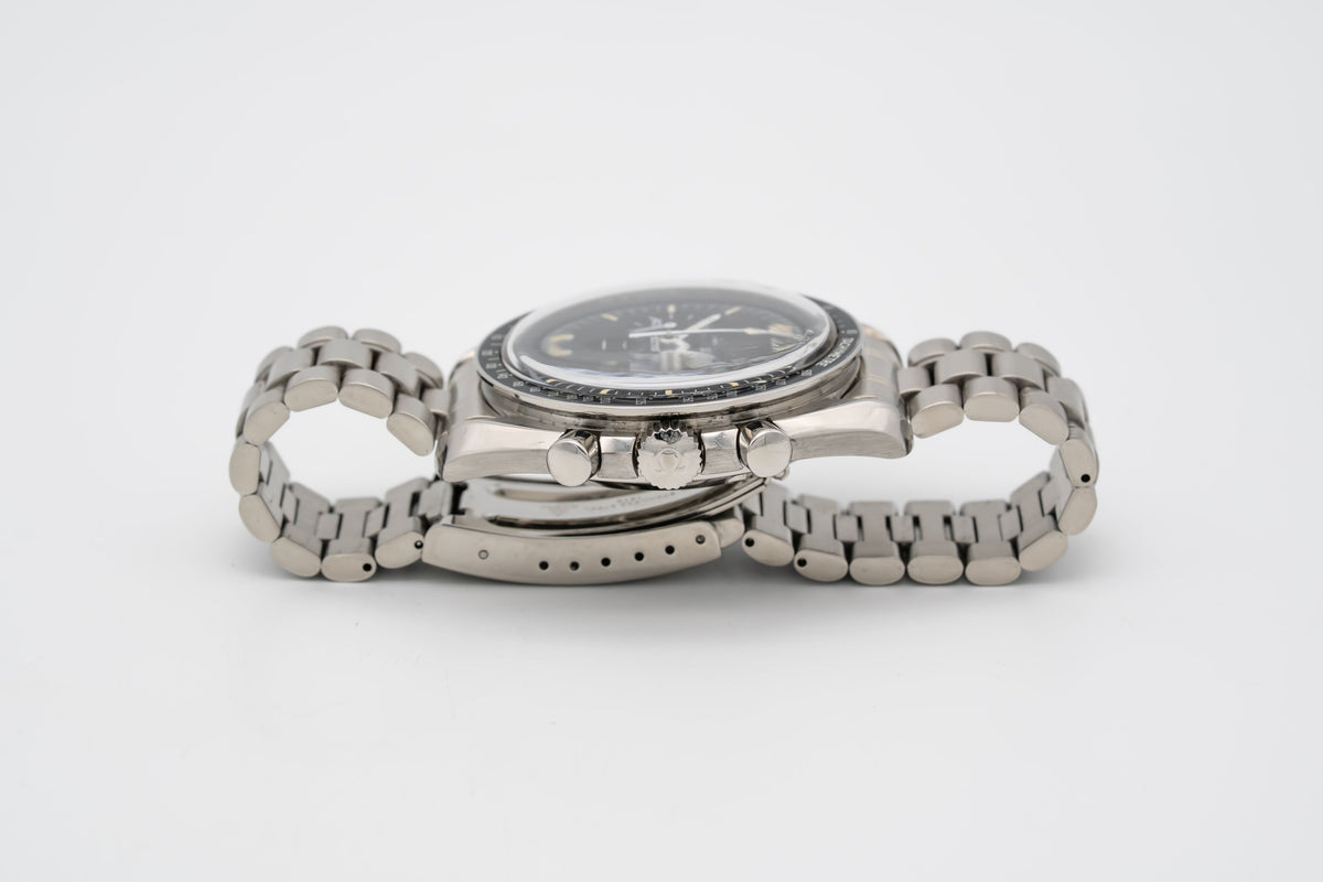 Omega Speedmaster Professional Moonwatch Rare Long S and R Stainless Steel Manual Winding 42mm