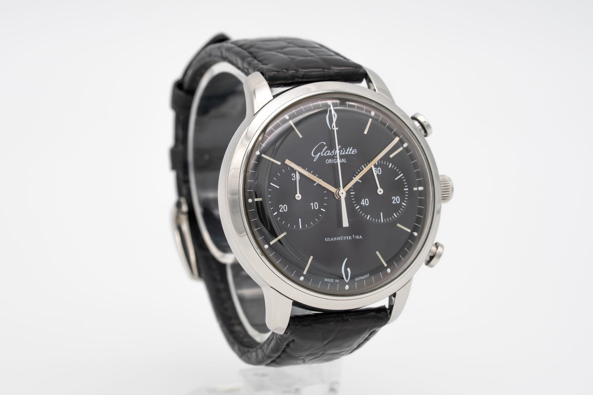 Glashütte Original Sixties Chronograph Senator Stainless Steel Automatic 42mm