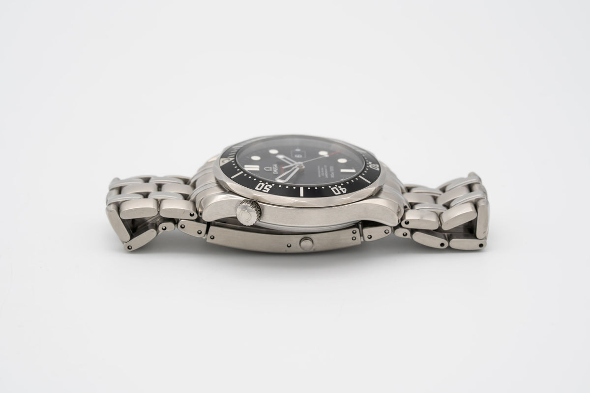Omega Seamaster Diver 300 M Stainless Steel Automatic 41mm Papers