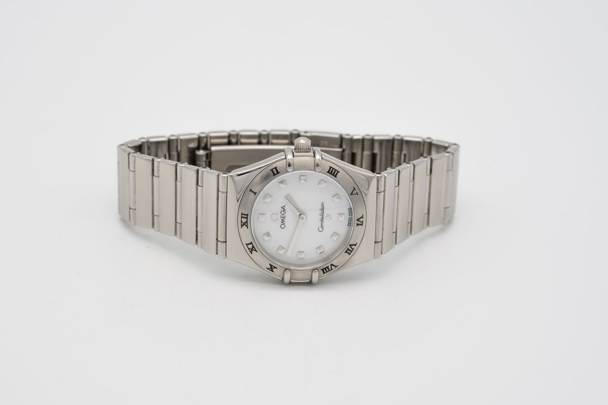 Omega Constellation Ladies My Choice Constellation Lady MOP Dial 1561.17 Stainless Steel 22mm