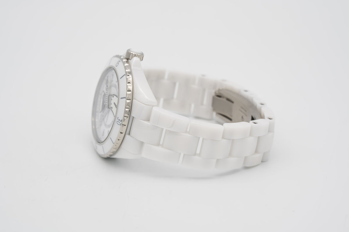 Chanel J12 Mademoiselle J12 La Pausa Ceramic Automatic 38mm Papers