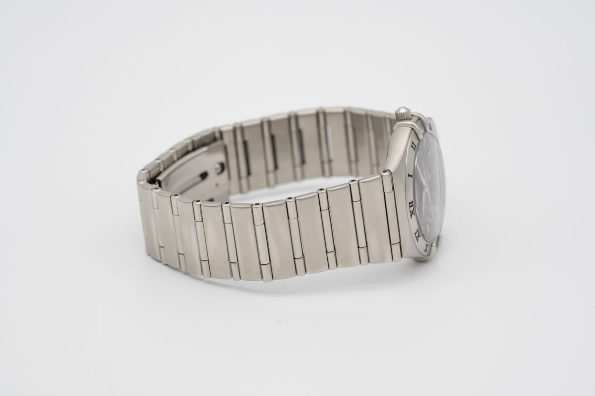 Omega Constellation 1512.40 Stainless Steel Grey Dial 33mm