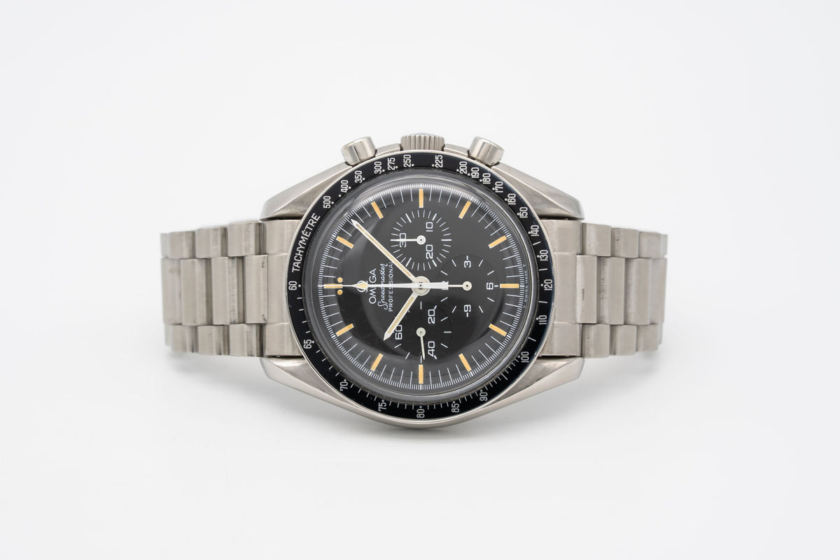 Omega Speedmaster Professional Moonwatch Rare Long S and R Stainless Steel Manual Winding 42mm