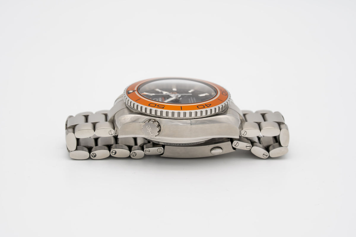 Omega Seamaster Planet Ocean Chronograph Stahl Automatik 45.5mm Papers
