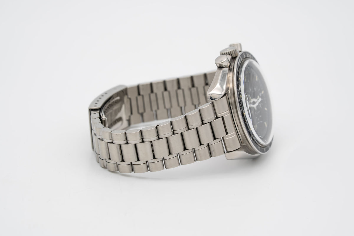 Omega Speedmaster Professional Moonwatch Rare Long S and R Stainless Steel Manual Winding 42mm