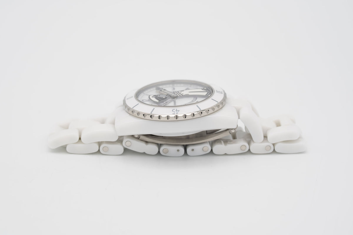 Chanel J12 Mademoiselle J12 La Pausa Ceramic Automatic 38mm Papers