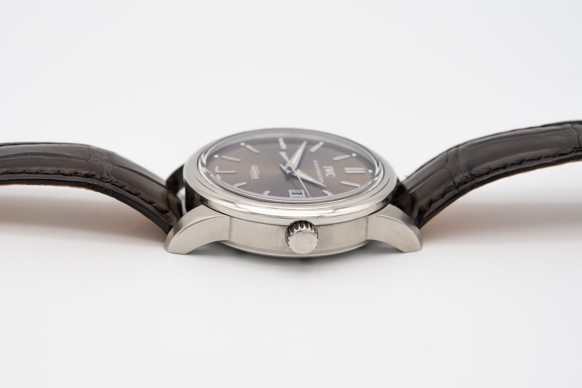 IWC Ingenieur Automatic IW323311 Limited Edition Stainless Steel Automatic 42.5mm