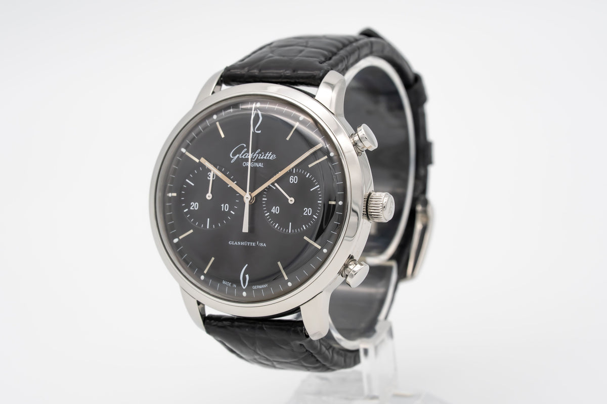 Glashütte Original Sixties Chronograph Senator Stainless Steel Automatic 42mm