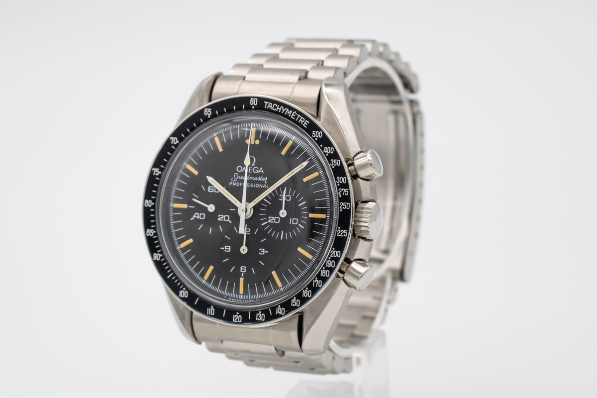 Omega Speedmaster Professional Moonwatch Rare Long S and R Stainless Steel Manual Winding 42mm
