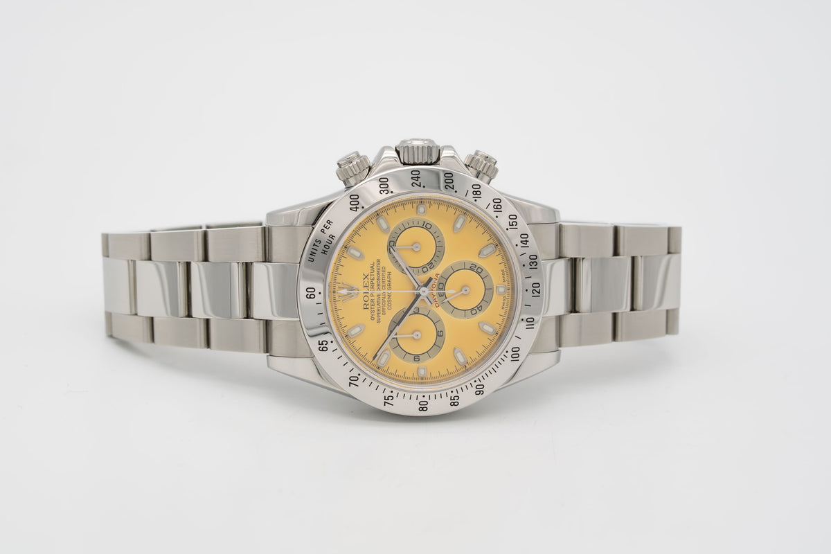 Rolex Daytona 116520 Rare NOS Lemon Dial Rolex Service Automatik 40mm