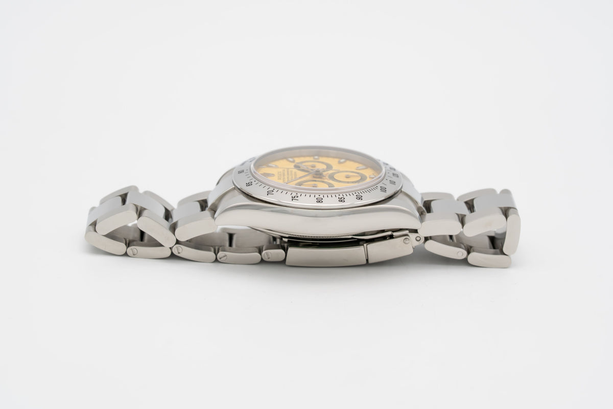 Rolex Daytona 116520 Rare NOS Lemon Dial Rolex Service Automatik 40mm
